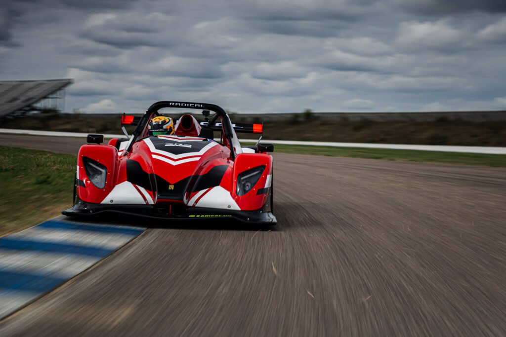 Radical SR3 XXR obliterates Rockingham lap record