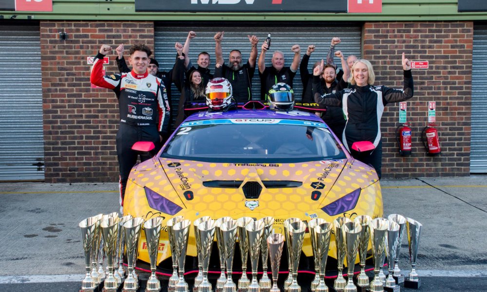 Top draw for Topcats as Gilbert & Rawlings clinch GT Cup crown